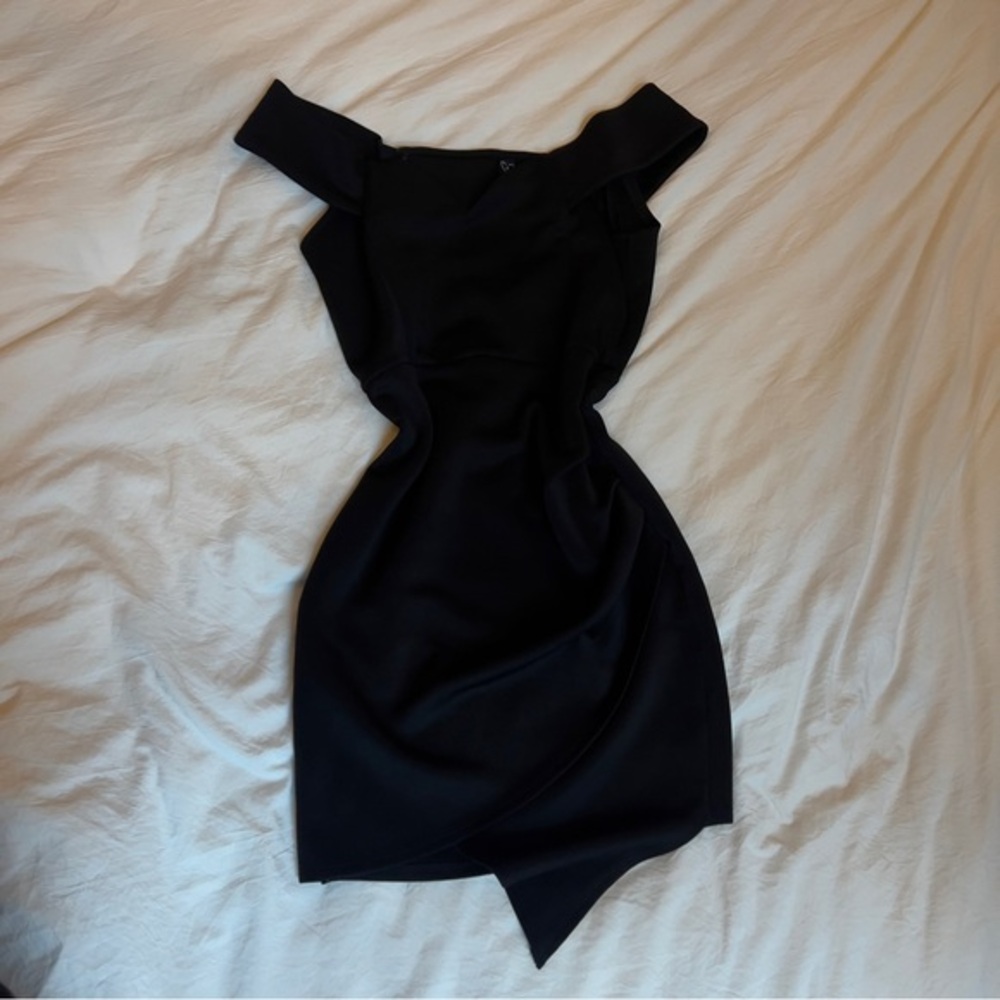 Windsor Elegant Black Off-Shoulder Dress